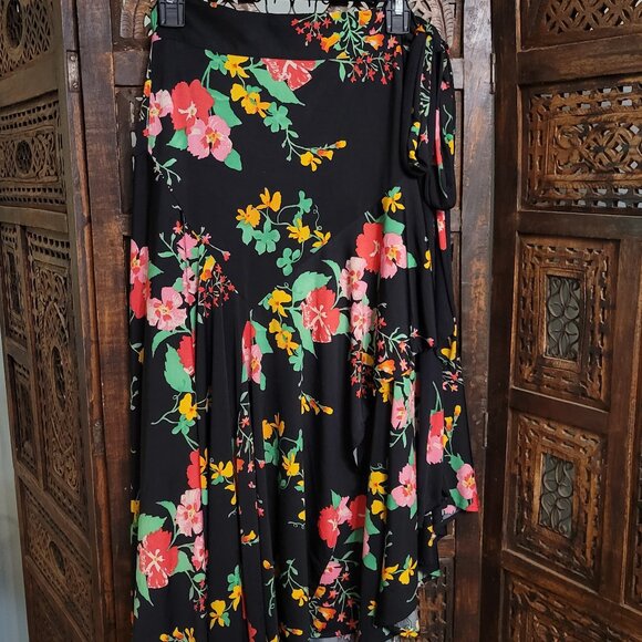 CAbi Drama Skirt - Black/Floral - Size L - Picture 3 of 5
